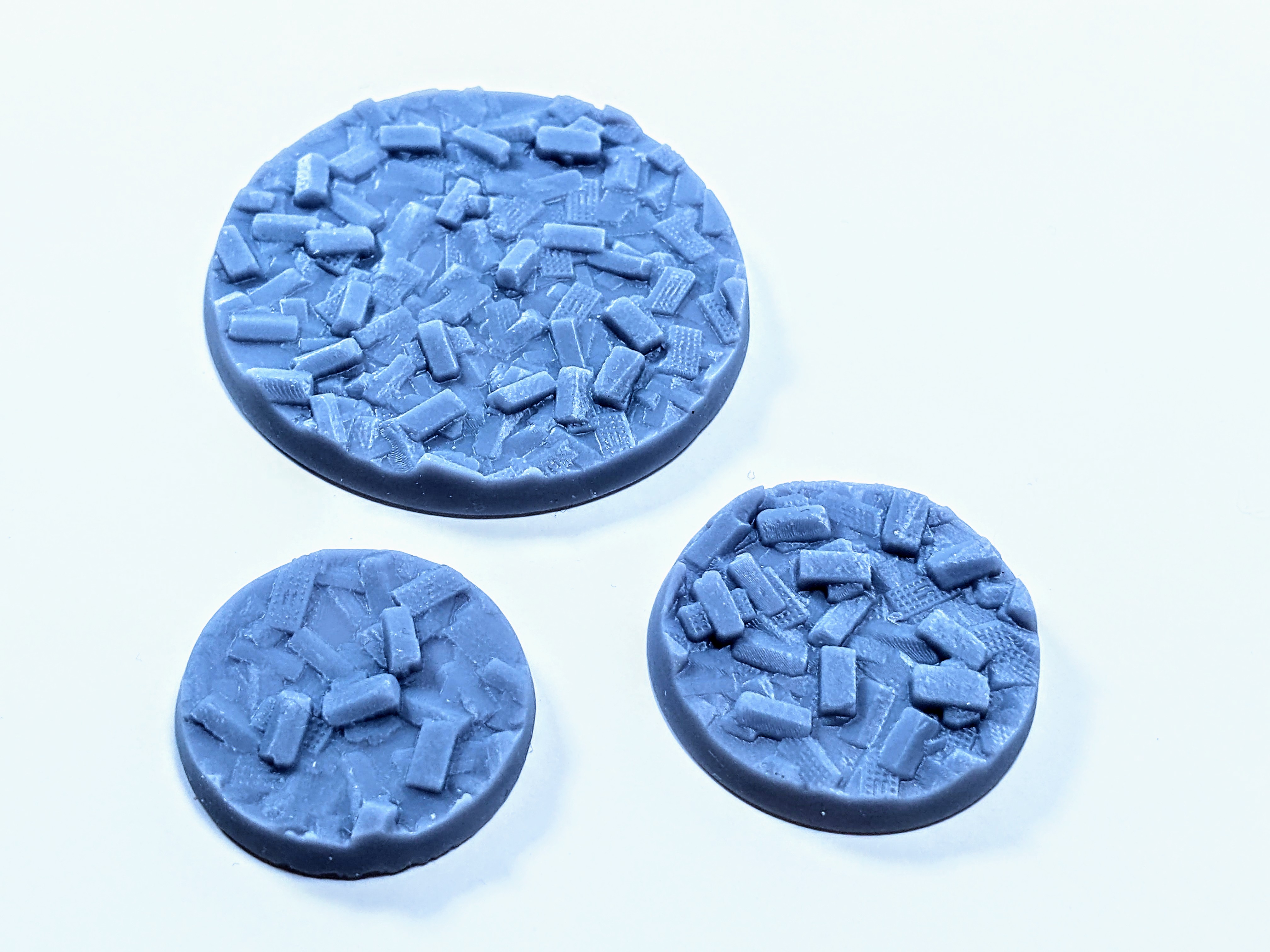 33-Piece Round Base Set with Magnet Slots : Brick Rubble